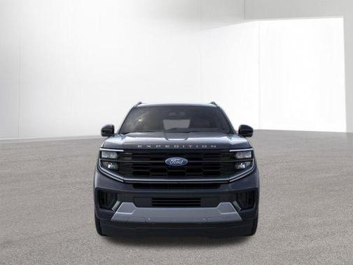 Black 2026 Ford Expedition Max Platinum