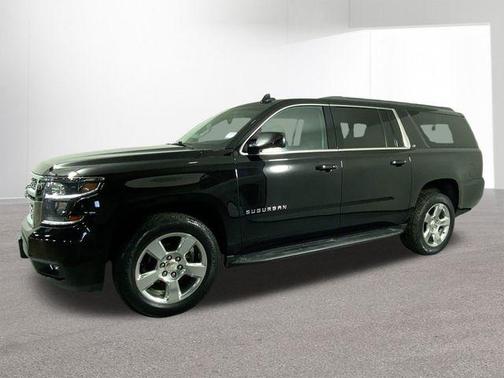 2017 Chevrolet Suburban LT