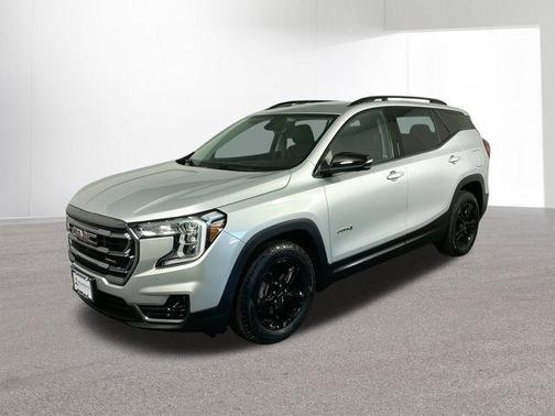 2022 GMC Terrain AT4