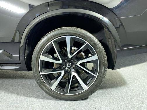 2020 Volvo XC90 T6 Momentum 6 Passenger