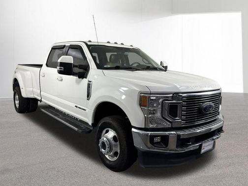 White Metallic 2020 Ford F-350 Lariat Super Duty