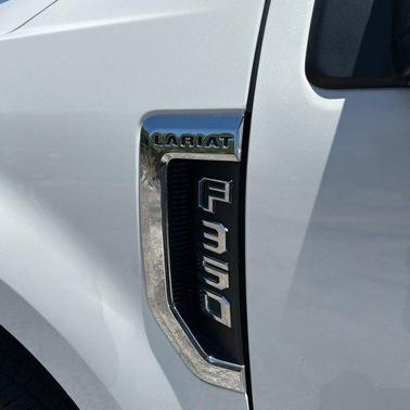 White Metallic 2020 Ford F-350 Lariat Super Duty