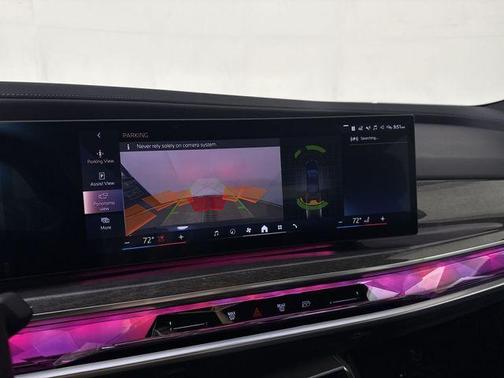 Carbon Black Metallic 2023 BMW i7 xDrive60