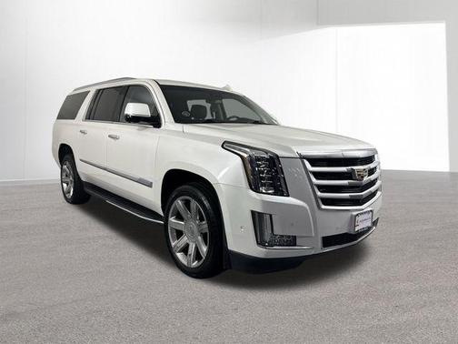 Crystal White Tri-Coat 2019 Cadillac Escalade ESV Luxury
