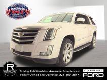 Crystal White Tri-Coat 2019 Cadillac Escalade ESV Luxury