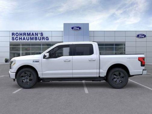 2025 Ford F-150 Lightning LARIAT
