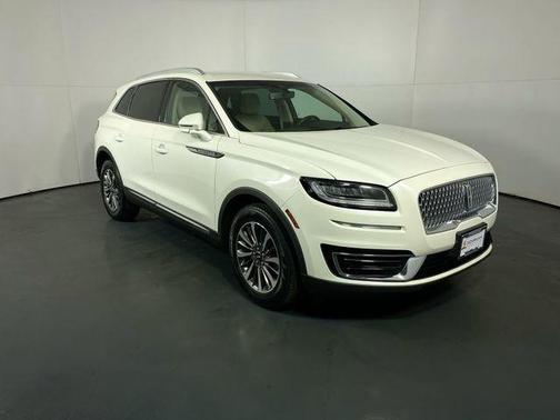 2020 Lincoln Nautilus Standard