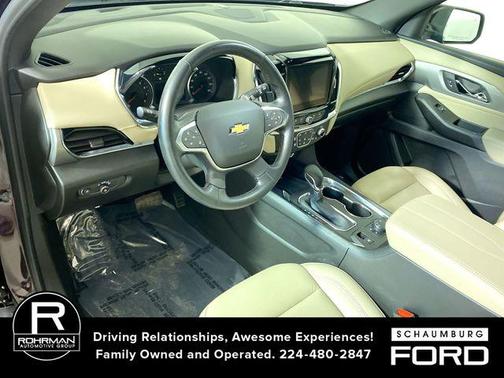 2023 Chevrolet Traverse LT Leather