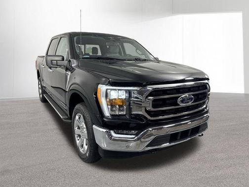 Black Metallic 2023 Ford F-150 XLT