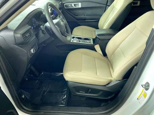 2020 Ford Explorer Base