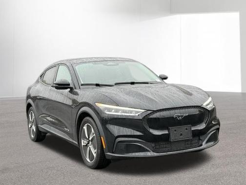 2022 Ford Mustang Mach-E Select