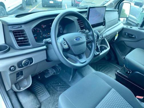 2025 Ford Transit-250 148 WB Medium Roof Cargo