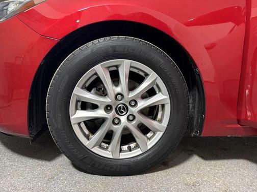 2016 Mazda Mazda3 i Touring