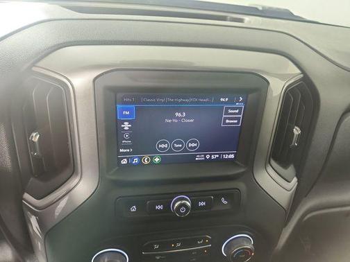 Sterling Gray Metallic 2025 Chevrolet Silverado 2500 Custom