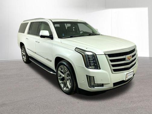 2019 Cadillac Escalade ESV Luxury