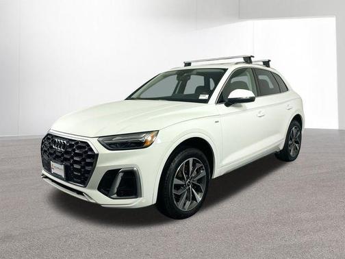 2022 Audi Q5 45 S line quattro Premium