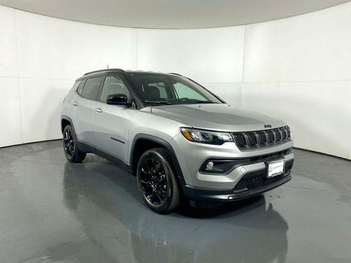 2023 Jeep Compass Altitude