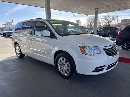 2013 Chrysler Town & Country Touring