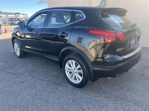 2018 Nissan Rogue Sport S