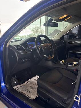 2019 Chrysler 300 Touring