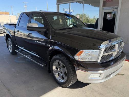 Rugged Brown Pearlcoat 2011 Dodge Ram 1500 Laramie