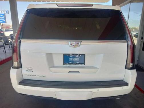 2017 Cadillac Escalade Platinum