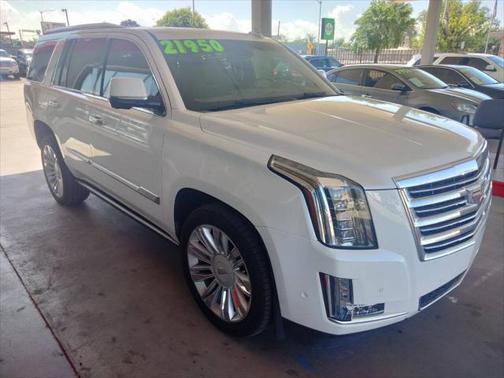 2017 Cadillac Escalade Platinum