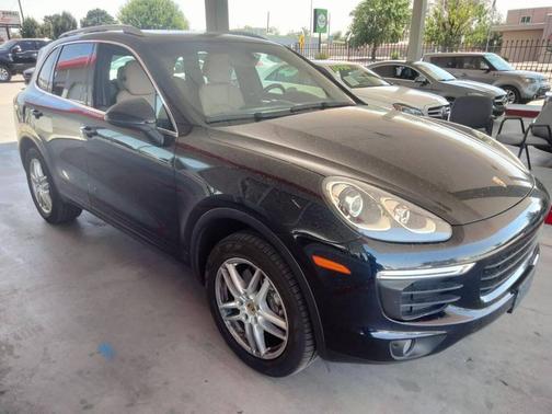 2016 Porsche Cayenne S