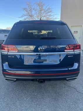 2022 Volkswagen Atlas 3.6L SE w/Technology