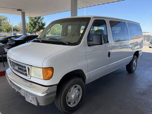 Oxford White Clearcoat 2007 Ford E350 Super Duty XL Wagon