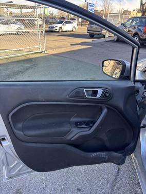 2015 Ford Fiesta SE