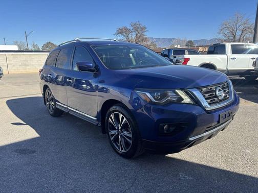 2018 Nissan Pathfinder Platinum