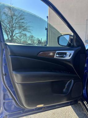 2018 Nissan Pathfinder Platinum