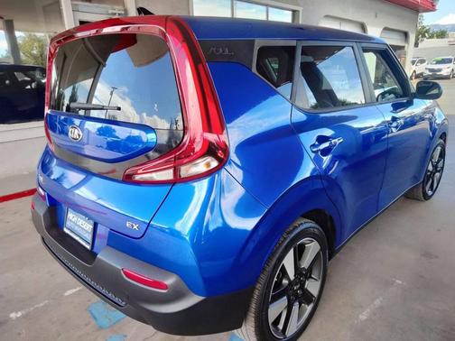 2020 Kia Soul EX