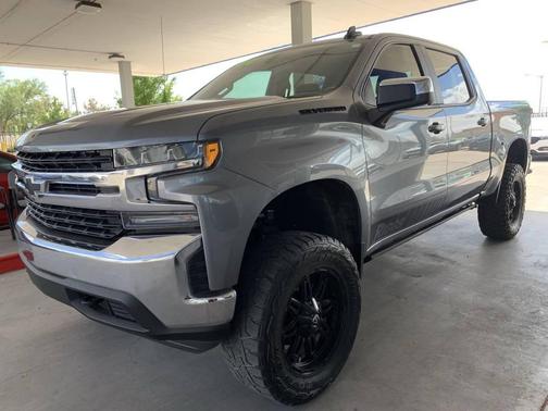 Satin Steel Metallic 2021 Chevrolet Silverado 1500 LT