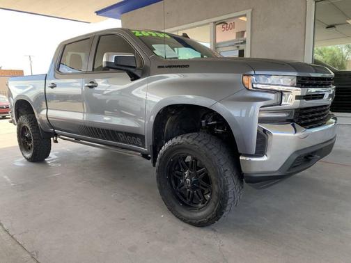 Satin Steel Metallic 2021 Chevrolet Silverado 1500 LT