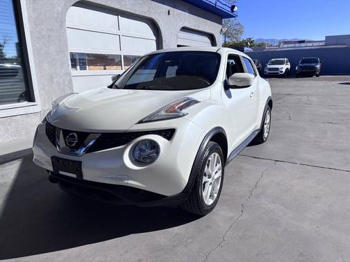 2016 Nissan Juke S