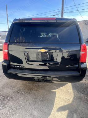 Black 2019 Chevrolet Suburban LT