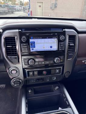 2016 Nissan Titan XD Platinum Reserve