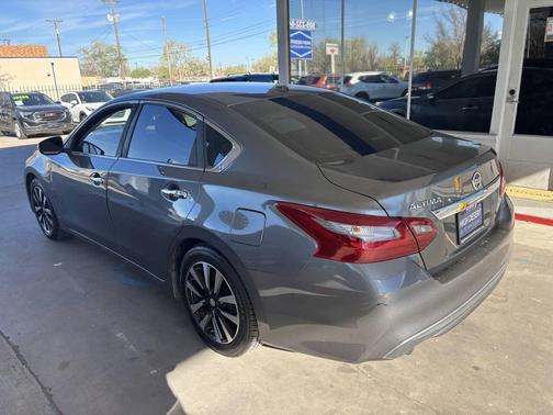 Gun Metallic 2018 Nissan Altima 2.5 SL