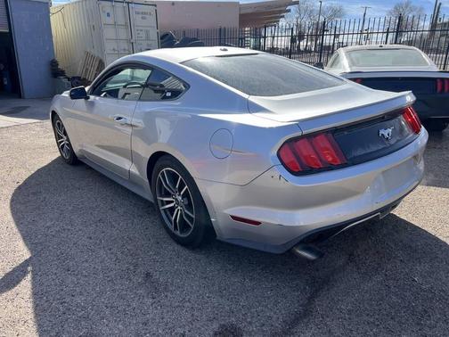 2015 Ford Mustang EcoBoost Premium