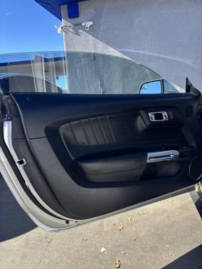 2015 Ford Mustang EcoBoost Premium