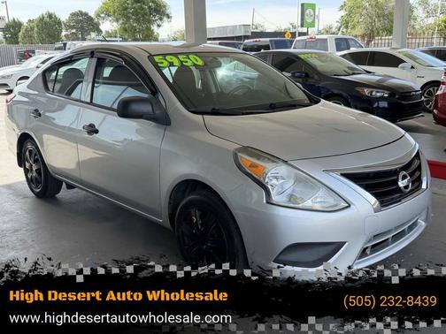Brilliant Silver 2015 Nissan Versa 1.6 S+