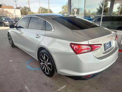 2020 Chevrolet Malibu FWD LT