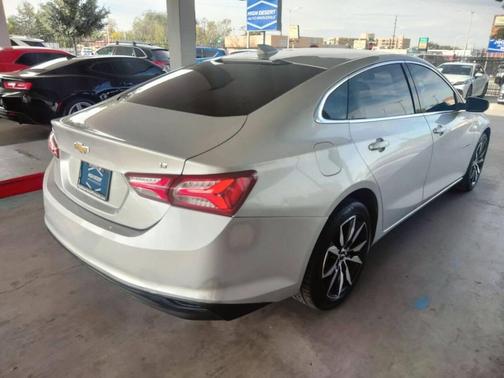 2020 Chevrolet Malibu FWD LT