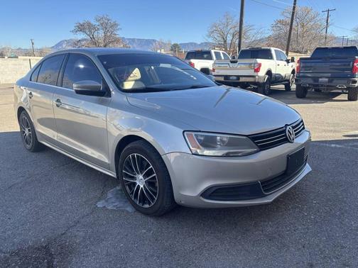 2014 Volkswagen Jetta Auto SE w/Connectivity
