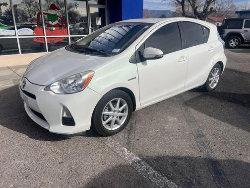2013 Toyota Prius c Three