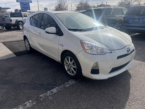 2013 Toyota Prius c Three