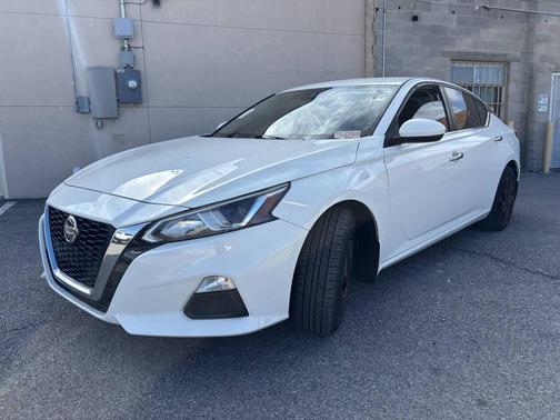 2021 Nissan Altima S FWD