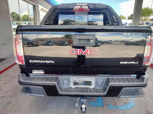 2017 GMC Canyon Denali